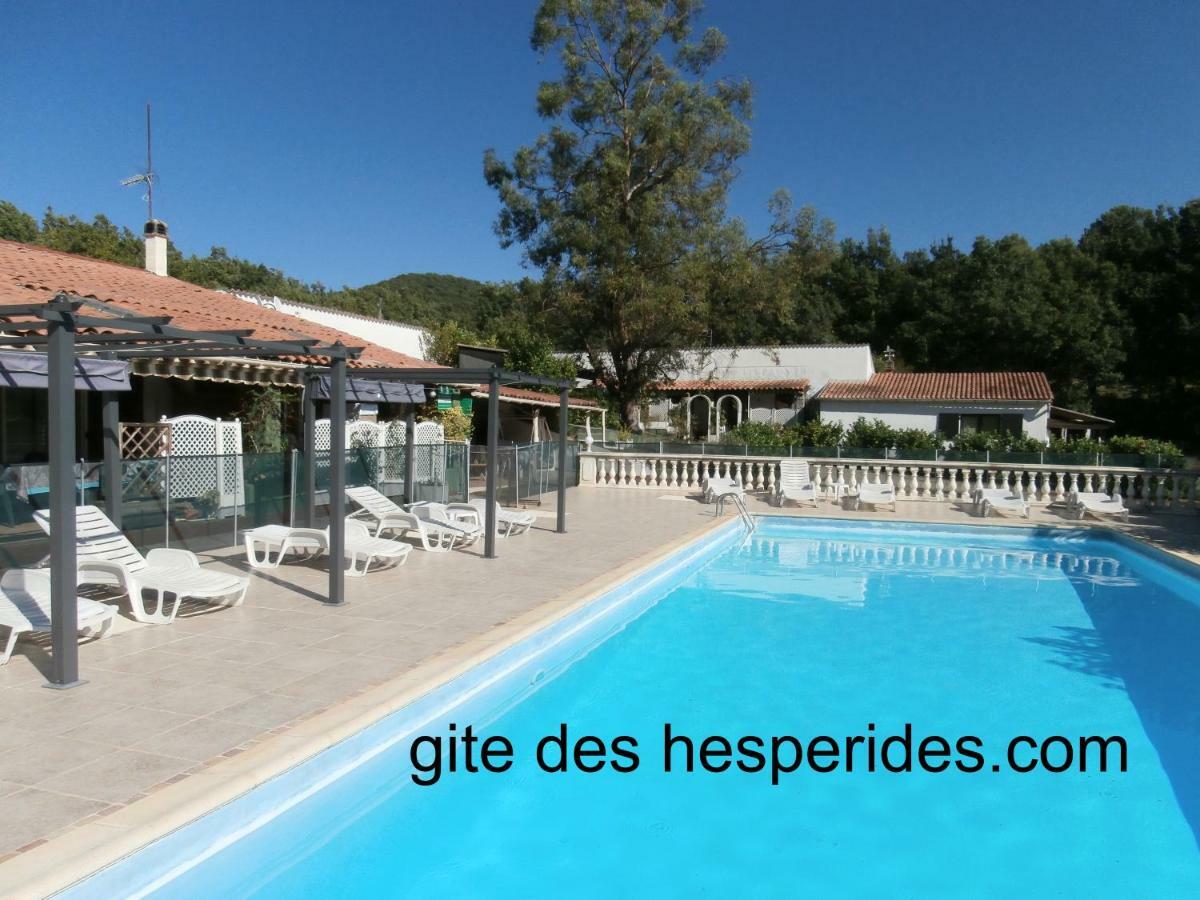Le Claux Des Hesperides Hotel Алман ан Прованс Екстериор снимка