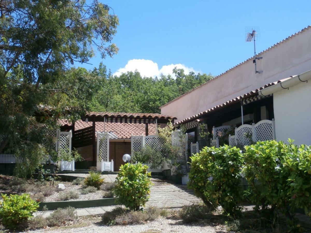 Le Claux Des Hesperides Hotel Алман ан Прованс Екстериор снимка
