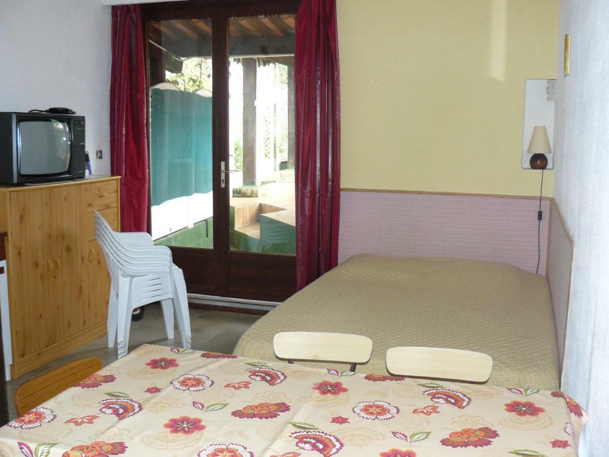 Le Claux Des Hesperides Hotel Алман ан Прованс Екстериор снимка